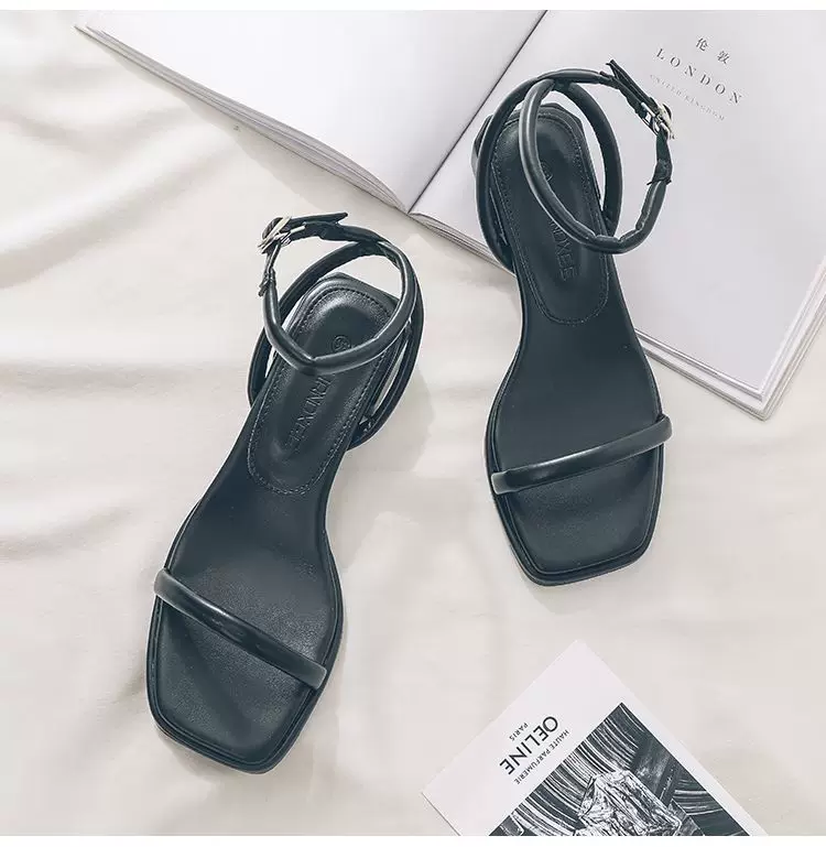 Tweed Style Beach Thick Heel Strap Sandals Women's New Summer Style Retro White Fairy Shoes 12 undefined