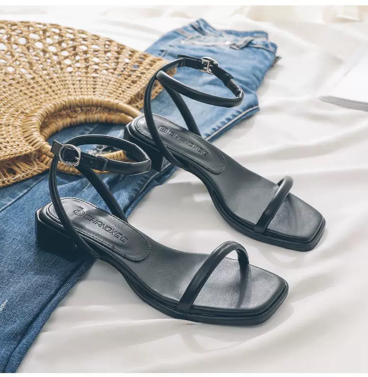 Tweed Style Beach Thick Heel Strap Sandals Women's New Summer Style Retro White Fairy Shoes 10 undefined