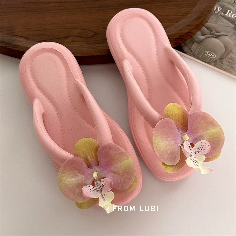 Influencer Picks Ins Phalaenopsis Flip-Flops Women's New Summer Fashion Flats Soft Bottom Beach Slippers 9 O1CN01mc60x41z4KqswPuw6 2216684996660 0 cib