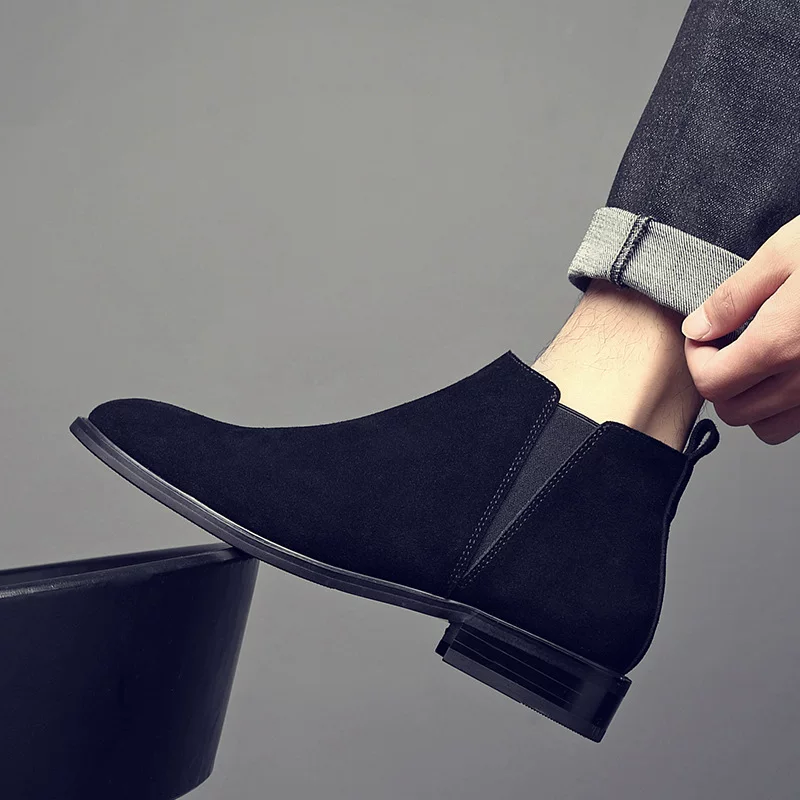 Men's boots new style Chelsea boots versatile side zipper men's shoes versatile fashion European and American men's short boots ankle boots 16 O1CN01tMehc01LoyZo3jSTT 2217524061347 0 cib