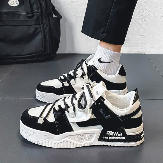 O1CN01zmhLqt1fAw8tYv3No_2216819813967-0-cib.webp Autumn Men's Shoes New Trendy Versatile Casual Sports Shoes Men's Original Niche Thick-Soled Panda Shoes Men's - Image 1