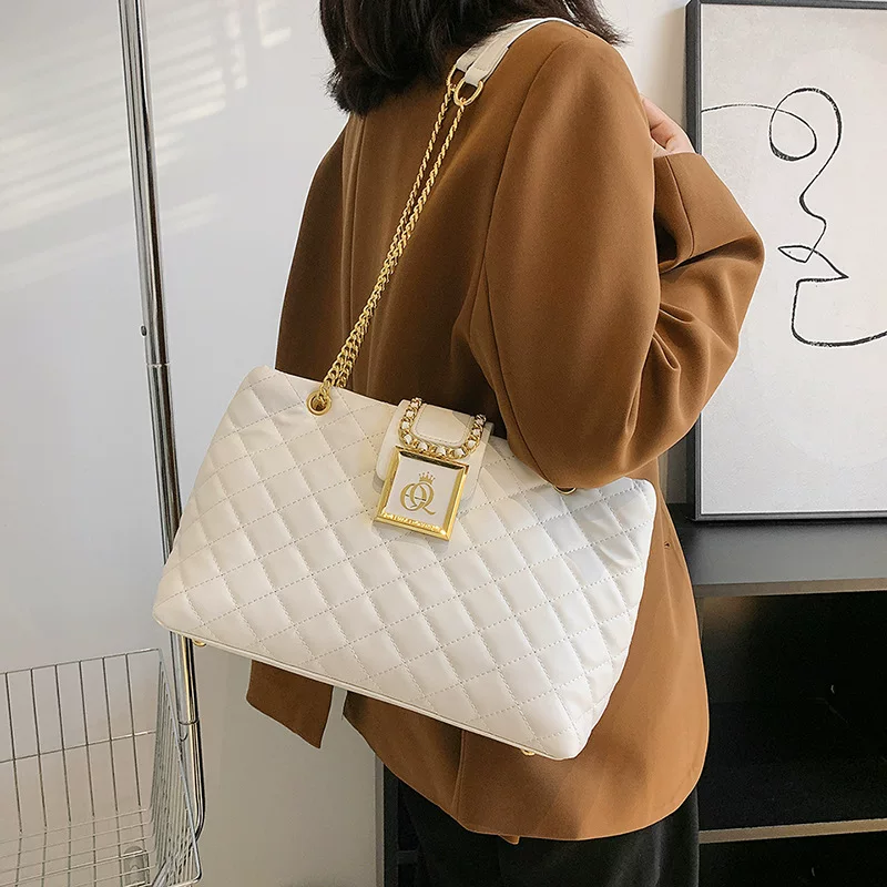 New Summer Live Broadcast Popular One-Shoulder Quilted Chain Large Capacity Simple Fashion Women's Bag 28 O1CN018zXPiQ1Lhe50nHZAj 2214150501331 0 cib