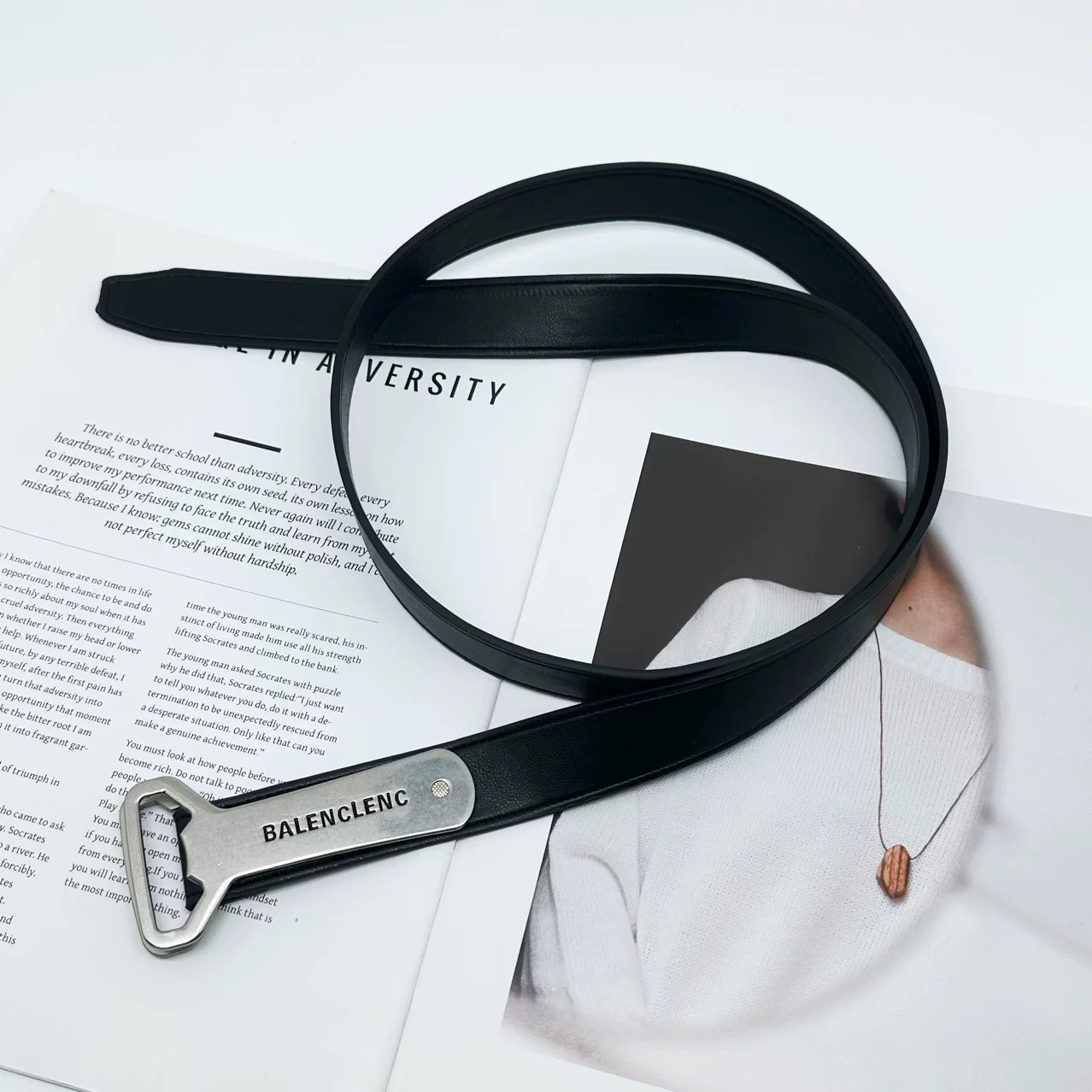 New Paris Bottle Opener Belt Men and Women High-end All-match Length Adjustable Belt Women's Trendy High Street Free 4 O1CN01A0N5A61f7jOV1OaAl 2217492963960 0 cib