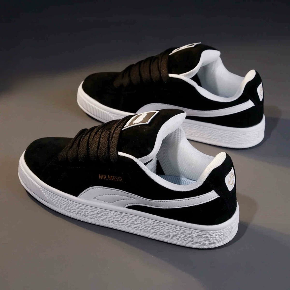O1CN01CdYjkD1YcEUDlp7X3_2216258423079-0-cib Retro High-Looking Versatile Casual Bread Shoes for Men - Image 1