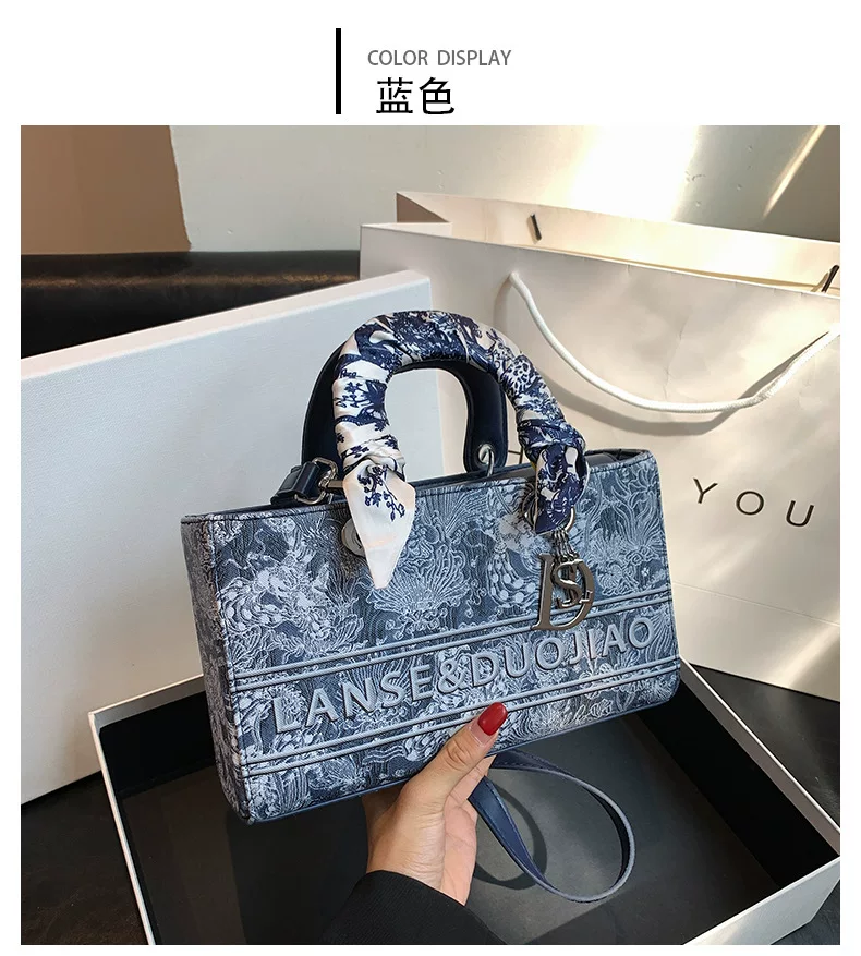 Cross-border high-looking handbag for women new popular niche design Diana bag embroidered shoulder messenger bag 16 undefined