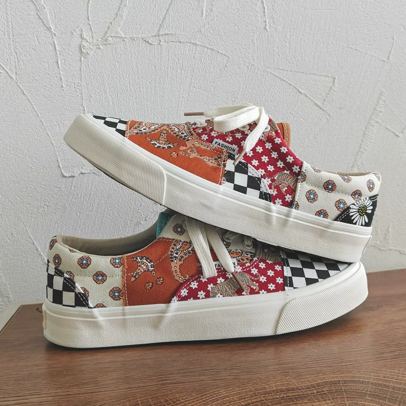 Dou Chuan New Canvas Shoes Women Cashew Flower Checkerboard Low Top Couple Men's and Women's Shoes Retro Women's Board Shoes Wholesale 39 undefined