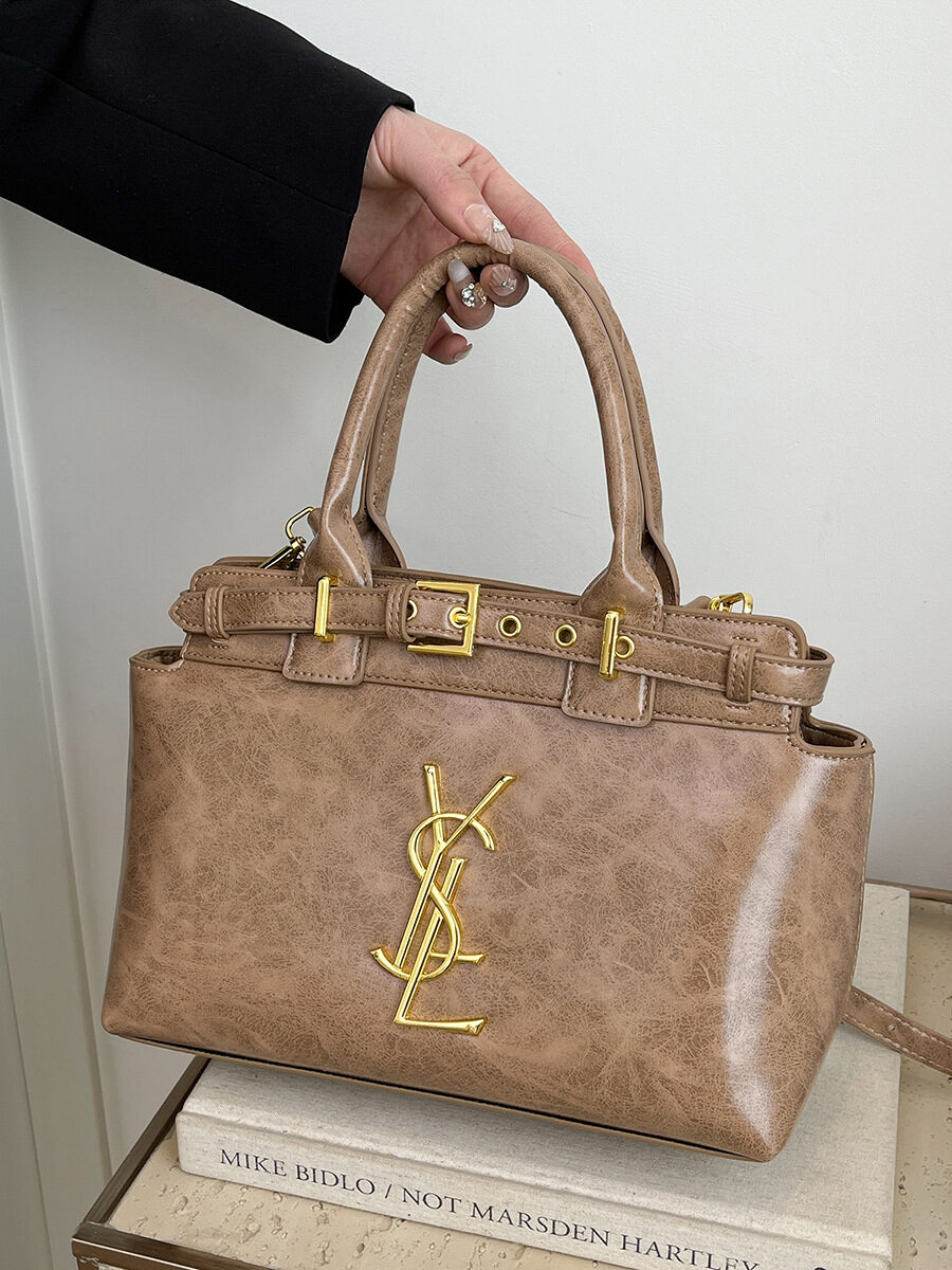O1CN01YnCdCy1HIgBaNUgRz_2217702740735-0-cib.jpg High-grade Texture Handbag New Large Capacity Shoulder Bag Elegant Commuter Crossbody Bag All-match Tote Bag - Image 1