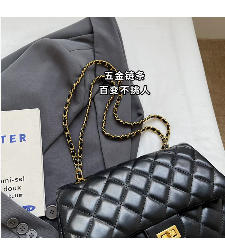 Lingge Chain European and American Retro Fashion Commuter Small Square Bag 4 undefined