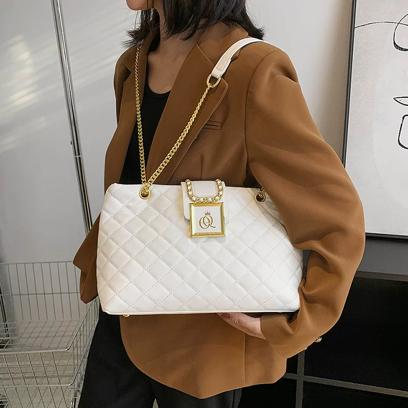 New Summer Live Broadcast Popular One-Shoulder Quilted Chain Large Capacity Simple Fashion Women's Bag 29 O1CN01u68qQq1Lhe4tgpnqV 2214150501331 0 cib