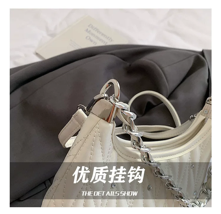 Small Fragrant Style Rhombus Chain Armpit Bag for Women New Summer Fashion Shoulder Bag Versatile 14 O1CN01INFX8F1yV4MxPJL1G 2212088006583 0 cib