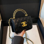 Light Luxury Quilted Women's Bag New Mini Armpit Bag Chain Fashion Shoulder Crossbody Bag Handbag Small Square Bag