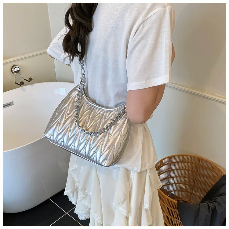 Small Fragrant Style Rhombus Chain Armpit Bag for Women New Summer Fashion Shoulder Bag Versatile 27 O1CN01XTzNTH1yV4MxvF4Lo 2212088006583 0 cib