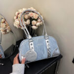 Casual Western Style Handheld Bowling Bag Women's  New Arrival Fashionable Retro Pillow Bag All-match Shoulder Bag - Image 2
