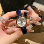 Little Beauty Series Women's Watch Waterproof Quartz Dial Women's Watch Lightweight Luminous Waterproof 30m - Image 2