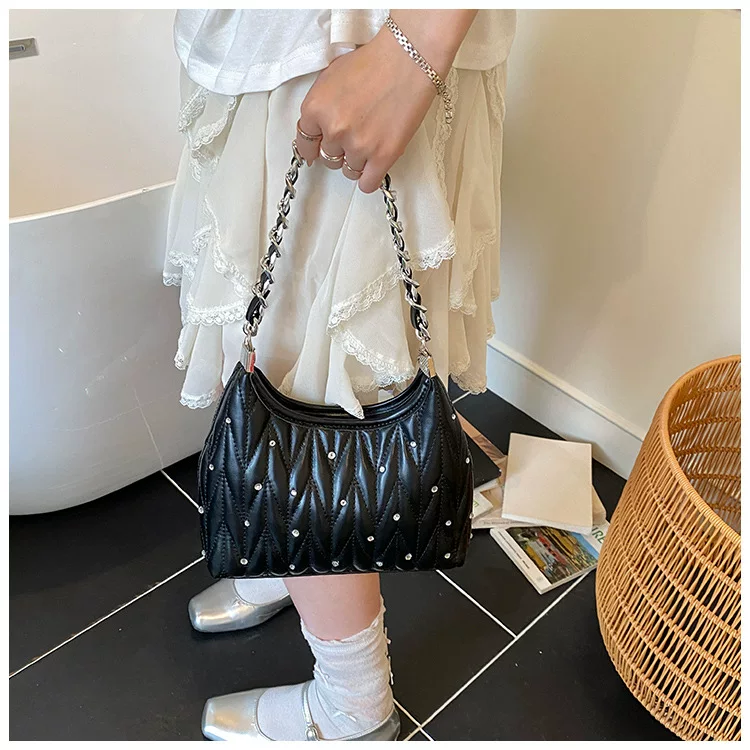 Small Fragrant Style Rhombus Chain Armpit Bag for Women New Summer Fashion Shoulder Bag Versatile 20 O1CN01l0yz1F1yV4MvtsskX 2212088006583 0 cib