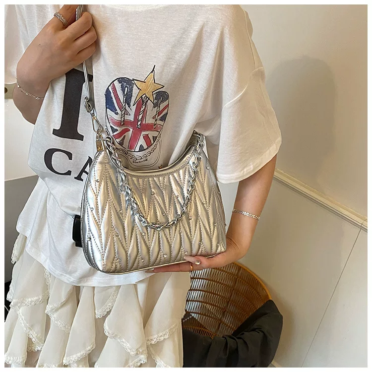 Small Fragrant Style Rhombus Chain Armpit Bag for Women New Summer Fashion Shoulder Bag Versatile 25 O1CN01lha9DZ1yV4MxvEniK 2212088006583 0 cib