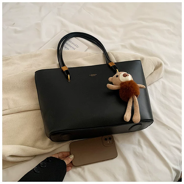 High-End Texture Retro Bag for Women New Large-Capacity Shoulder Commuter Bag Fashionable Personalized Tote Bag Cross-Border 43 O1CN0150InAn1EyrjSgxCQW 2216767400421 0 cib