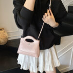 Black and White Panda Contrasting Color Stitching Horizontal Clutch Bag Texture Chain Crossbody Handbag Women's Bag Versatile Commuter Bag - Image 3