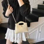 Black and White Panda Contrasting Color Stitching Horizontal Clutch Bag Texture Chain Crossbody Handbag Women's Bag Versatile Commuter Bag - Image 2