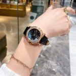 Ins Niche Light Luxury Style Watch Women's High Sense New Style Women's Watch Happy Diamond Women's Watch Celebrity Elegant Trend
