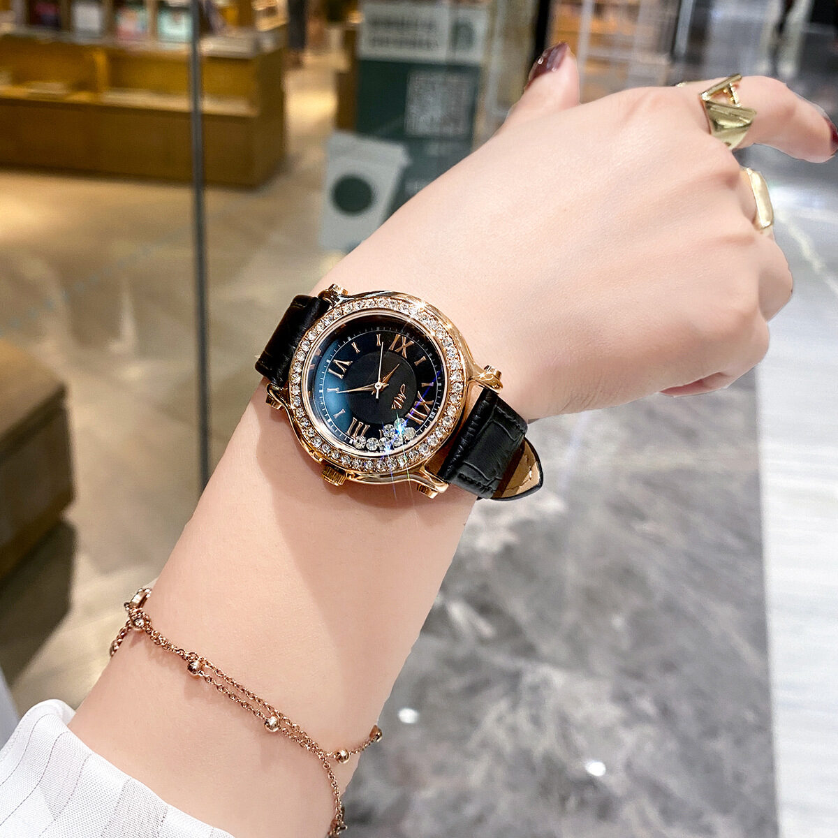 O1CN01zmeTax1L6XkPFg9wm_2210874051250-0-cib.jpg Ins Niche Light Luxury Style Watch Women's High Sense New Style Women's Watch Happy Diamond Women's Watch Celebrity Elegant Trend - Image 1