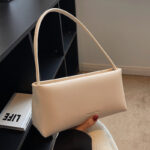 This Year's Popular Bags Are Women's High-End Cross-Body Niche Design Single Shoulder Armpit Bag