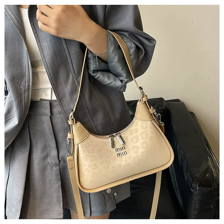 Niche Design Underarm Handbag for Women New High-End Versatile Shoulder Bag Fashionable Leopard Print Crossbody Bag 38 O1CN015XPyqK1yV4NZFiF8N 2212088006583 0 cib