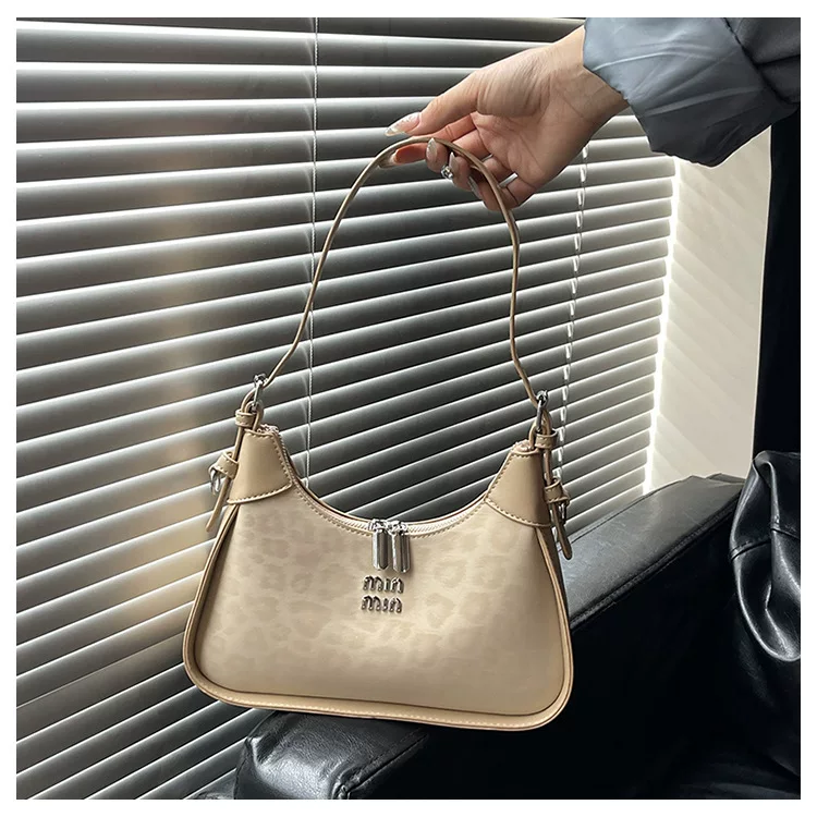 Niche Design Underarm Handbag for Women New High-End Versatile Shoulder Bag Fashionable Leopard Print Crossbody Bag 49 O1CN01AVmKUu1yV4NYTd7V9 2212088006583 0 cib