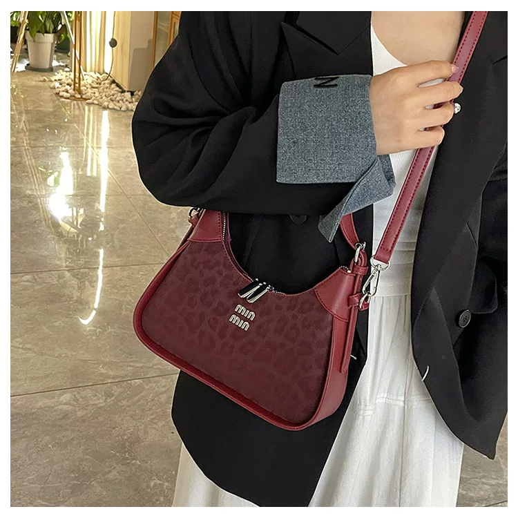 Niche Design Underarm Handbag for Women New High-End Versatile Shoulder Bag Fashionable Leopard Print Crossbody Bag 11 O1CN01EarxR81yV4NS1921j 2212088006583 0 cib