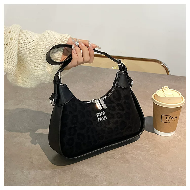 Niche Design Underarm Handbag for Women New High-End Versatile Shoulder Bag Fashionable Leopard Print Crossbody Bag 28 O1CN01IMOu5e1yV4NXXk6m2 2212088006583 0 cib