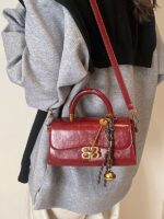 Fashionable Hand Carrying Small Square Bag Women's Early Spring New Korean Solid Color Retro Crossbody Bag Texturized Niche Shoulder Bag - Image 4