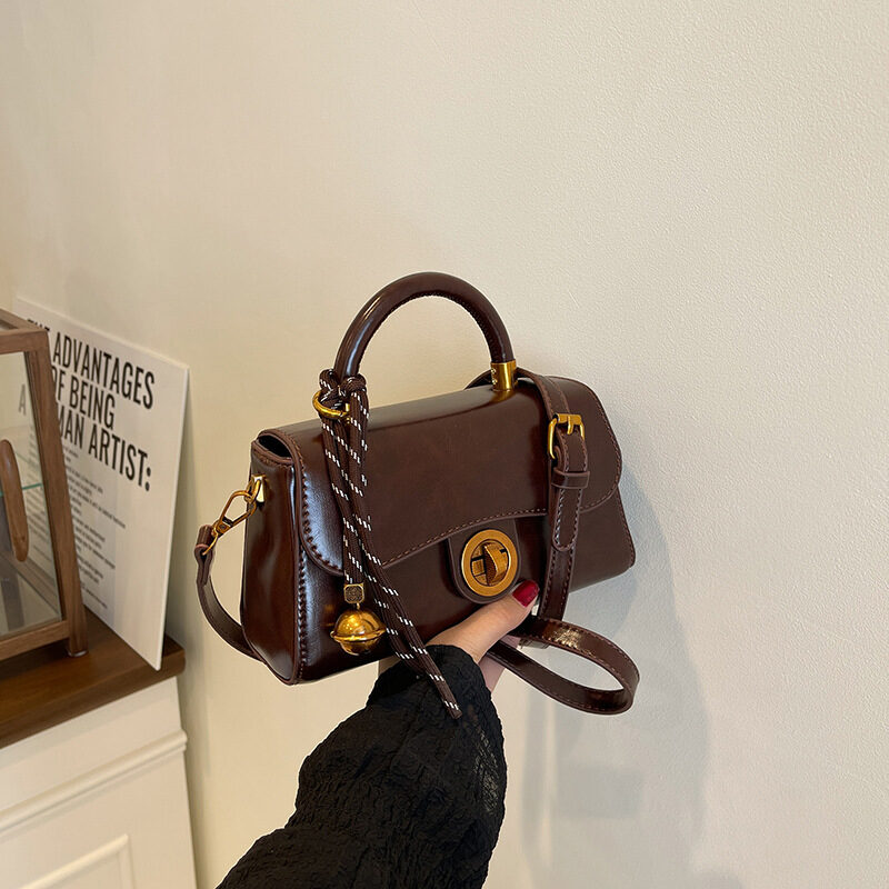 O1CN01QDDW4x1yjGcCTp51Q_2215713166614-0-cib.jpg New Vintage Small Square Bag Portable Shoulder Crossbody Women's Bag All-match Fashion High-end Women's Bag - Image 1