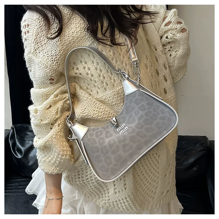 Niche Design Underarm Handbag for Women New High-End Versatile Shoulder Bag Fashionable Leopard Print Crossbody Bag 33 O1CN01YHe69c1yV4NXa9k56 2212088006583 0 cib