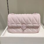 Spring and Summer New High-End Texture Small Bag Women's Quilted Chain Shoulder Armpit Bag Versatile Crossbody Small Square Bag - Image 2