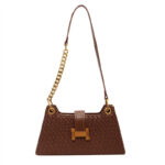 Simple underarm bag women's new H buckle spring and summer crossbody solid color small square bag high-grade stone pattern bag - Image 5