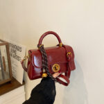 New Vintage Small Square Bag Portable Shoulder Crossbody Women's Bag All-match Fashion High-end Women's Bag - Image 2