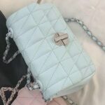 Spring and Summer New High-End Texture Small Bag Women's Quilted Chain Shoulder Armpit Bag Versatile Crossbody Small Square Bag - Image 3