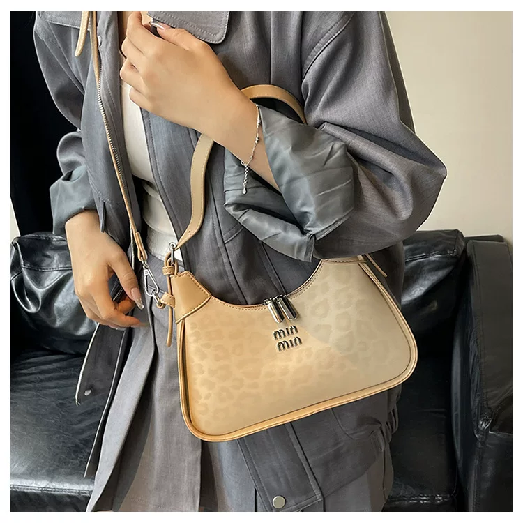 Niche Design Underarm Handbag for Women New High-End Versatile Shoulder Bag Fashionable Leopard Print Crossbody Bag 43 O1CN01mgVtf41yV4NXXjN4O 2212088006583 0 cib