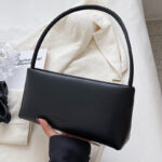 This Year's Popular Bags Are Women's High-End Cross-Body Niche Design Single Shoulder Armpit Bag - Image 2
