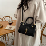 Atmospheric Light Luxury Fashion Casual Little Red Book Same Style Western Style - Image 4