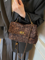 Casual Retro Niche Leopard Print Bag for Women  New Fashion Versatile Chain Crossbody Bag Suede Small Square Bag - Image 4