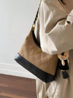 Retro Niche Suede Bag for Women  New Style Quilted Versatile Crossbody Bag Fashionable Contrasting Color Single Shoulder Underarm Bag - Image 4