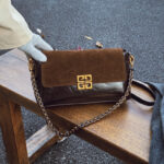 New Style Crossbody Bag for Women, Versatile and Fashionable Small Square Bag High-End Feel - Image 4