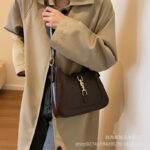 French Niche Underarm Small Bag for Women - Image 4