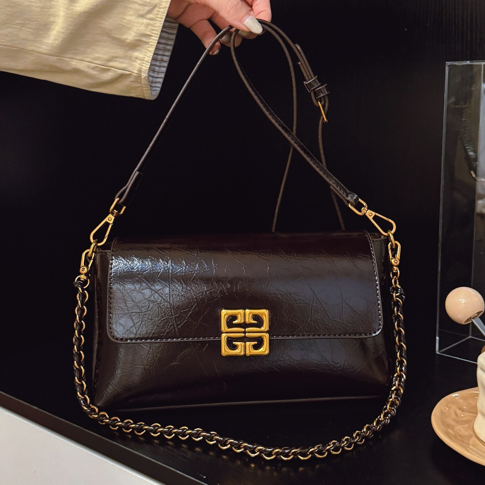 O1CN01mhrMiC1V8W2fGFMMU_6000000002608-0-cib.jpg New Style Crossbody Bag for Women, Versatile and Fashionable Small Square Bag High-End Feel - Image 1