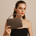 Pu Clutch Bag Rose Shape Valentine's Day Gift Crossbody European and American Dinner Bag - Image 5