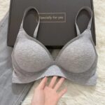 Japanese Lazy Style Non-rims Bra Push-up Small Chest Underwear Women's Simple Deep V Letter Traceless Soft Support Bra - Image 3