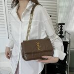 New Korean Style Elegant Quilted Flap Crossbody Bag, Fashionable Chain Shoulder Bag, Niche Women's Bag - Image 3