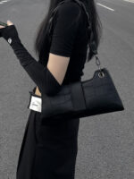 High-end Shoulder Underarm Bag Women's  New Trendy Fashion Internet Trendy Niche Design Popular Texture Crossbody Bag