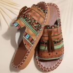 Cross-Border Export Large Size Flats Ethnic Style Slippers for Women - Image 3